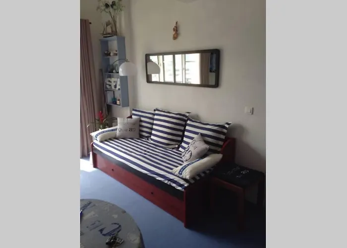 Cathy Duplex Plein Sud Vue Port Avec Piscine Interieure Chauffee